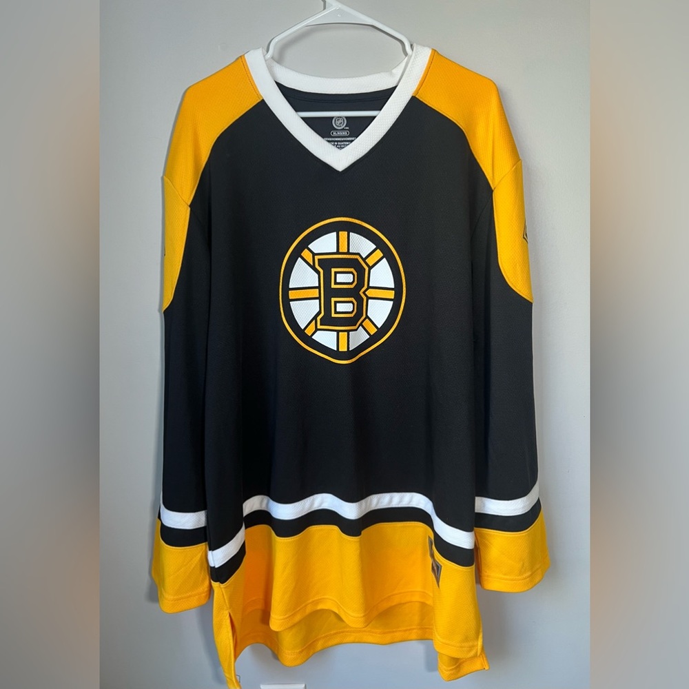 Boston Bruins Men’s NHL Hockey Long Sleeve Jersey Shirt Size XL Yellow/Black - Picture 1 of 7